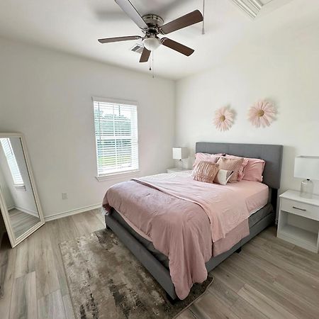 Luxe Three Story Duplex Near Downtown & Med Center Βίλα Χιούστον Εξωτερικό φωτογραφία