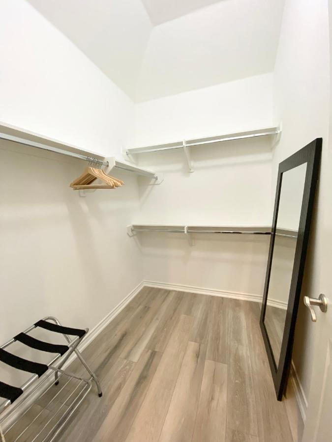 Luxe Three Story Duplex Near Downtown & Med Center Βίλα Χιούστον Εξωτερικό φωτογραφία