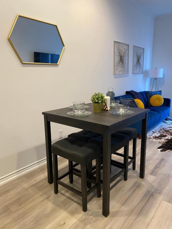 Luxe Three Story Duplex Near Downtown & Med Center Βίλα Χιούστον Εξωτερικό φωτογραφία